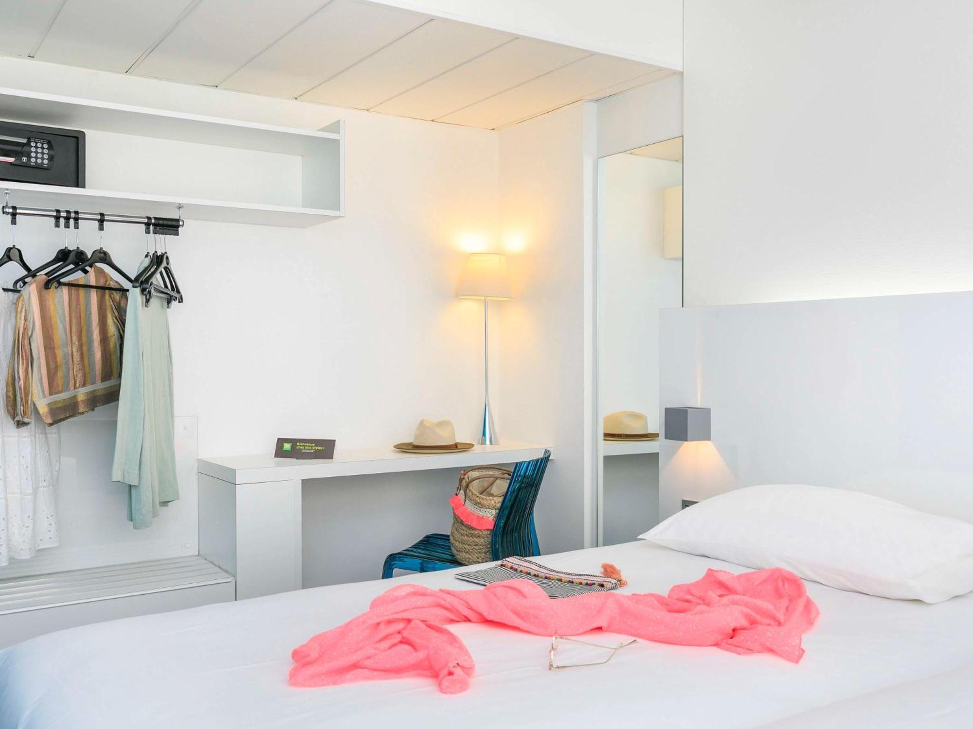 فندق Ibis Styles Menton Centre المظهر الخارجي الصورة