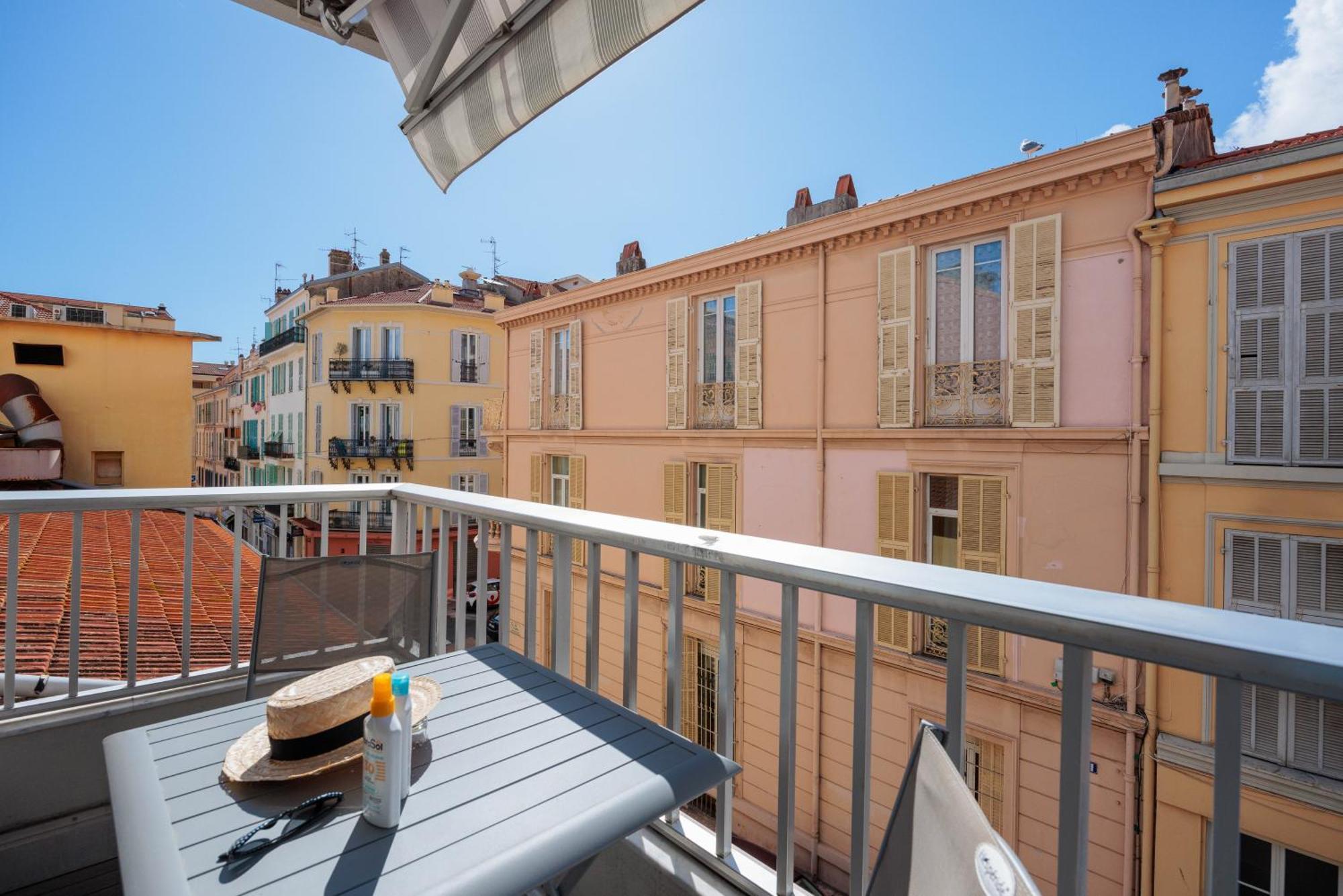 فندق Ibis Styles Menton Centre المظهر الخارجي الصورة